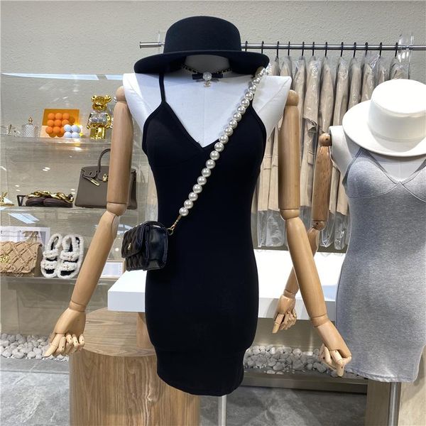 casual dresses niche design 2021 fashion halter dress gentle elastic bottom, Black;gray
casual dresses niche design 2021 fashion halter dress gentle elastic bottom, Black;gray