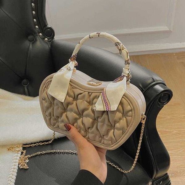 factory outlet women bags winter personality plaid shoulder fold handbags sweet printed silk scarf handbag street trend thread plaids hard b
factory outlet women bags winter personality plaid shoulder fold handbags sweet printed silk scarf handbag street trend thread plaids hard b