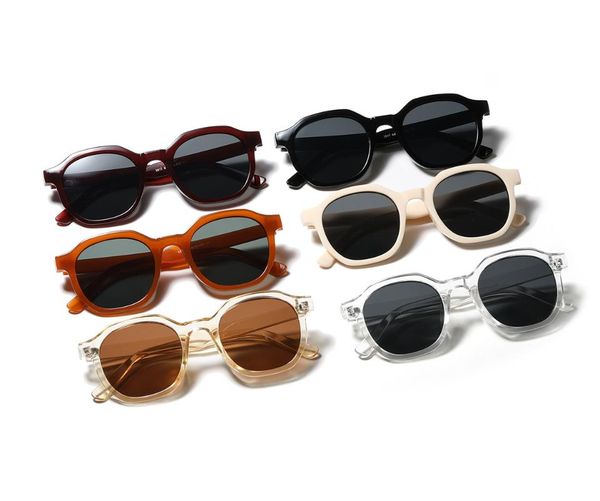 sunglasses fashion generous sunglasses, european and american trend retro round anti-ultraviolet, White;black
sunglasses fashion generous sunglasses, european and american trend retro round anti-ultraviolet, White;black