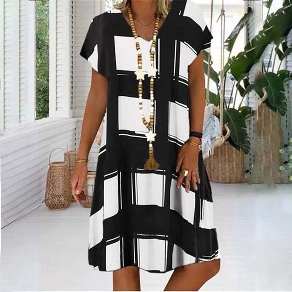 2021summer lattice print casual dress womens v-neck short sleeve vintage dresses for women plus size beach boho loose midi dress, Black;gray
2021summer lattice print casual dress womens v-neck short sleeve vintage dresses for women plus size beach boho loose midi dress, Black;gray