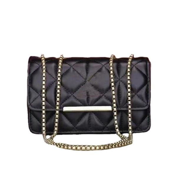 excellent quality style fashion women luxury bags lady pu leather handbags brand bags purse shoulder m tote bag female casual 3
excellent quality style fashion women luxury bags lady pu leather handbags brand bags purse shoulder m tote bag female casual 3