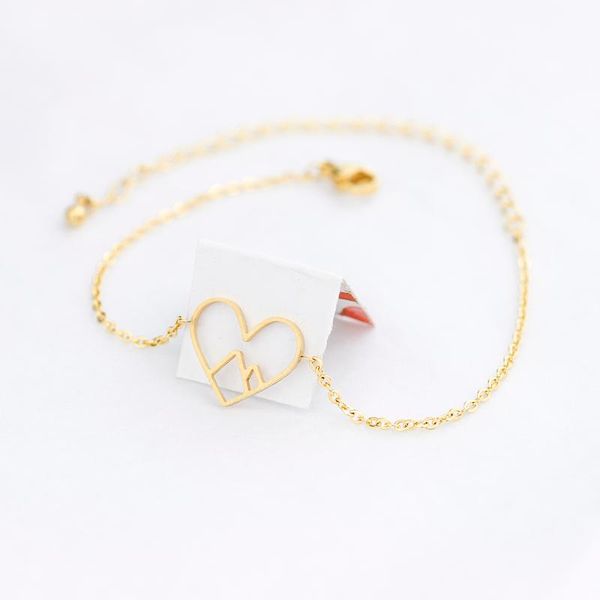 link, chain wholesale 10pcs romantic mountain with heart bracelets for women men stainless steel gold color, Black
link, chain wholesale 10pcs romantic mountain with heart bracelets for women men stainless steel gold color, Black