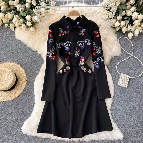 casual dresses autumn style temperament little black dress retro embroidery lapel long-sleeved waist mid-length slim a-line women, Black;gray
casual dresses autumn style temperament little black dress retro embroidery lapel long-sleeved waist mid-length slim a-line women, Black;gray