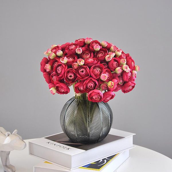 decorative flowers & wreaths 6pcs /lot simulated dew lotus hand holding flower bundle wedding fake small camellia fresh home table decoratio
decorative flowers & wreaths 6pcs /lot simulated dew lotus hand holding flower bundle wedding fake small camellia fresh home table decoratio