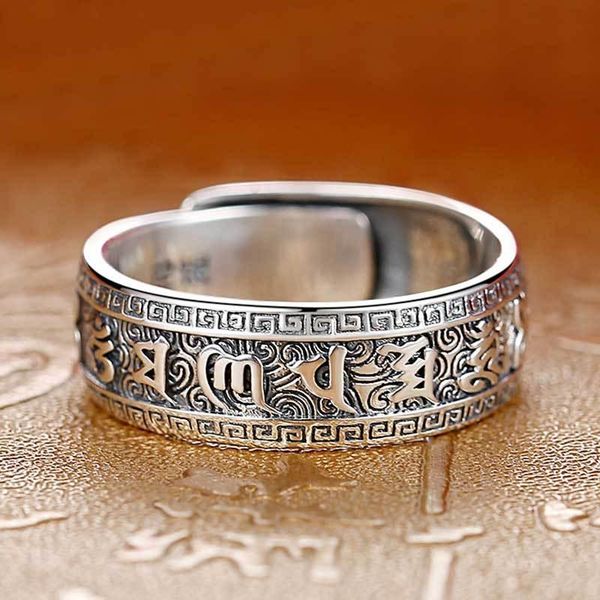 cluster rings fashionable men and women s925 silver-plated vintage embossed six-character mantra ethnic style personality open j399, Golden;silver
cluster rings fashionable men and women s925 silver-plated vintage embossed six-character mantra ethnic style personality open j399, Golden;silver