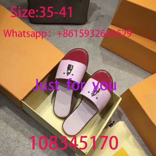 classic slippers with sheepskin inside and soft rubber outsole metal lock fashionable ladies, Black
classic slippers with sheepskin inside and soft rubber outsole metal lock fashionable ladies, Black