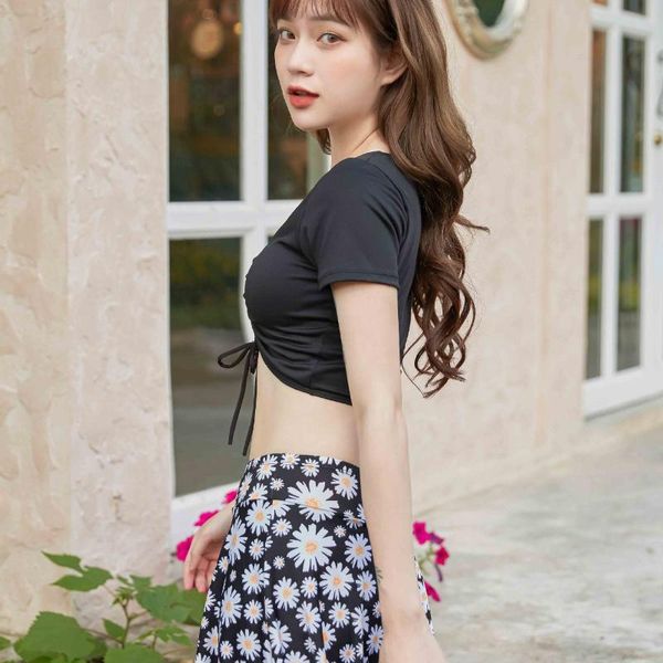 women's swimwear bikini sweet casual short-sleeved suit swimsuit spring gathering small chest skirt pants beachwear, White;black
women's swimwear bikini sweet casual short-sleeved suit swimsuit spring gathering small chest skirt pants beachwear, White;black