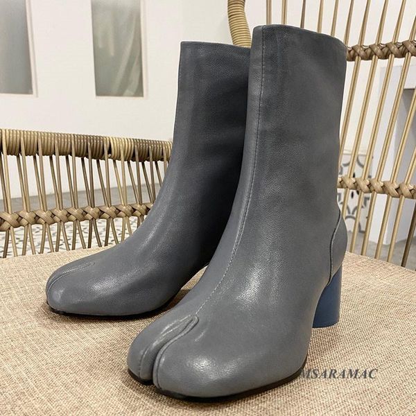 boots retro split toe ankle genuine leather high heel short hooked tabi fashion shoes women, Black
boots retro split toe ankle genuine leather high heel short hooked tabi fashion shoes women, Black
