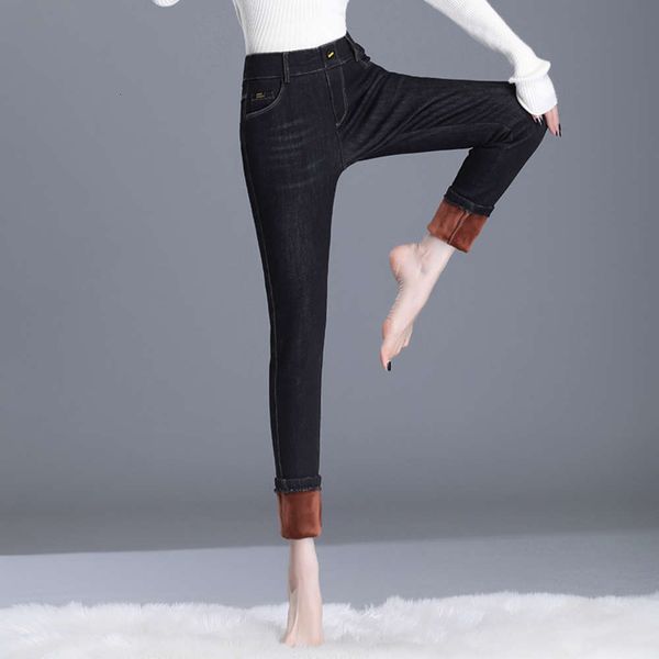 winter plush thickened women's mother high waist elastic spring and autumn velvet leggings, Blue
winter plush thickened women's mother high waist elastic spring and autumn velvet leggings, Blue