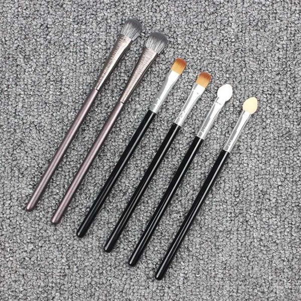 pcs professional make up brushes cosmetic tool eyeshadow shadow brush foundation blending beauty pincel maquiagem1
pcs professional make up brushes cosmetic tool eyeshadow shadow brush foundation blending beauty pincel maquiagem1