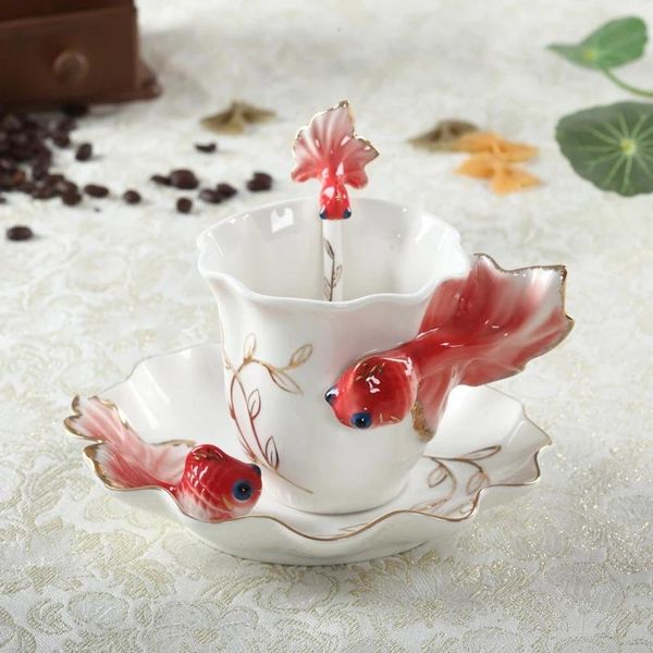 mugs 3d goldfish coffee cup with saucer and spoon set fashion hand crafted porcelain enamel tea valentine's day gift
mugs 3d goldfish coffee cup with saucer and spoon set fashion hand crafted porcelain enamel tea valentine's day gift