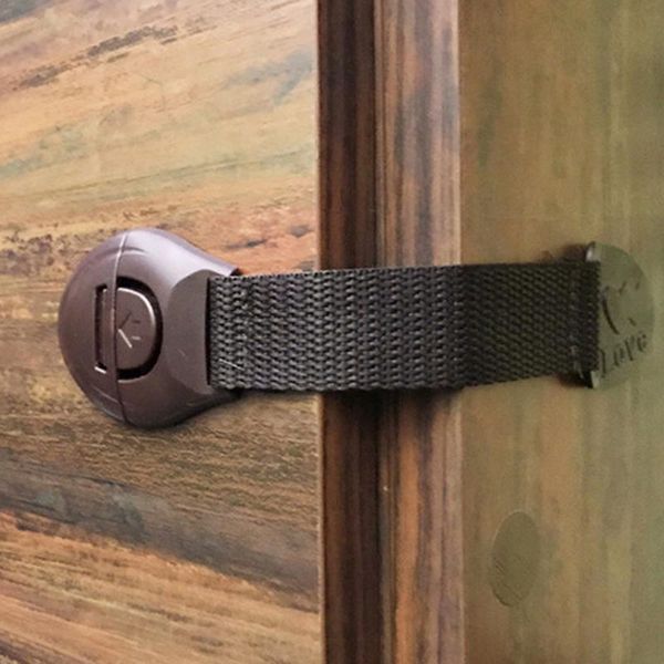 5pcs/set safety cloth belt lock protection door cabinet wardrobe refrigerator safe for kid child baby drawer security carriers, slings & bac
5pcs/set safety cloth belt lock protection door cabinet wardrobe refrigerator safe for kid child baby drawer security carriers, slings & bac