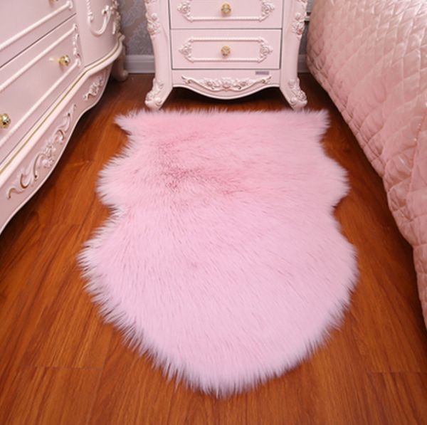 imitation sheepskin carpet leather sofa bedroom cushion nordic style irregular shaped living room 6cm plush can be customized
imitation sheepskin carpet leather sofa bedroom cushion nordic style irregular shaped living room 6cm plush can be customized