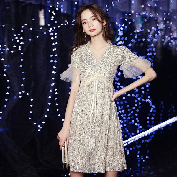casual dresses women 2021 elegant celebrity temperament queen host sequin banquet evening dress autumn, Black;gray
casual dresses women 2021 elegant celebrity temperament queen host sequin banquet evening dress autumn, Black;gray