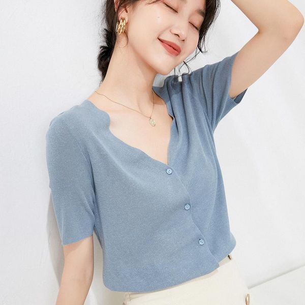 women's t-shirt 2021 summer style v-neck knitted thin short-sleeved cardigan half sleeves, White
women's t-shirt 2021 summer style v-neck knitted thin short-sleeved cardigan half sleeves, White