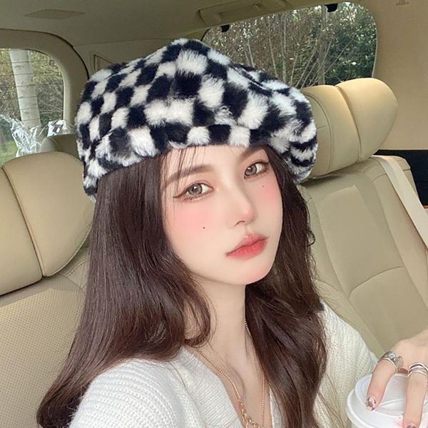 beanies casual retro keep warm girls female plaid plush beret checkerboard painter hat women caps
beanies casual retro keep warm girls female plaid plush beret checkerboard painter hat women caps