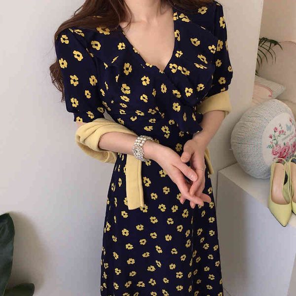 casual dresses chic summer women lace up floral dress v-neck slim elegant midi runway puff sleeve vestido 7o74, Black;gray
casual dresses chic summer women lace up floral dress v-neck slim elegant midi runway puff sleeve vestido 7o74, Black;gray