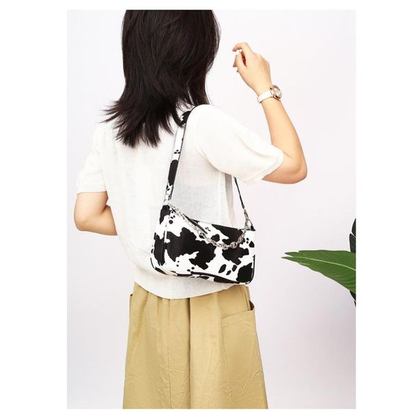 evening bags fashion baguette shoulder women mini handbags zebra pattern small messenger large capacity tote
evening bags fashion baguette shoulder women mini handbags zebra pattern small messenger large capacity tote