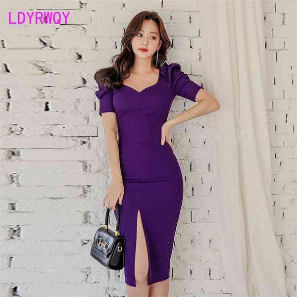 ldyrwqy summer korean temperament v-neck bubble sleeve fashion slim slit dress office lady polyester 210603, Black;gray
ldyrwqy summer korean temperament v-neck bubble sleeve fashion slim slit dress office lady polyester 210603, Black;gray