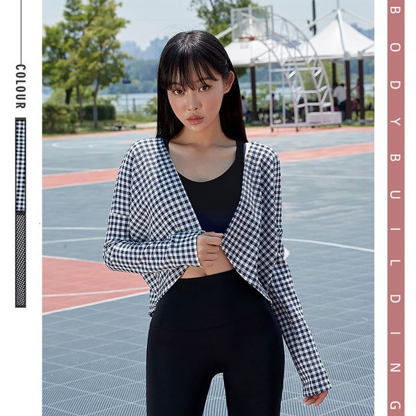luxury women's tracksuits yoga cloth plaid skirt yoga blouse outdoor sports light proof multifunctional shawl mask fitns hip covering p, Gray
luxury women's tracksuits yoga cloth plaid skirt yoga blouse outdoor sports light proof multifunctional shawl mask fitns hip covering p, Gray