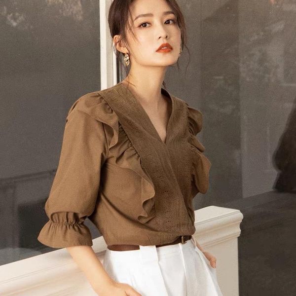 women's jackets sfl liqin same style shirt female 2021 spring summer design v-neck ruffle, Black;brown
women's jackets sfl liqin same style shirt female 2021 spring summer design v-neck ruffle, Black;brown