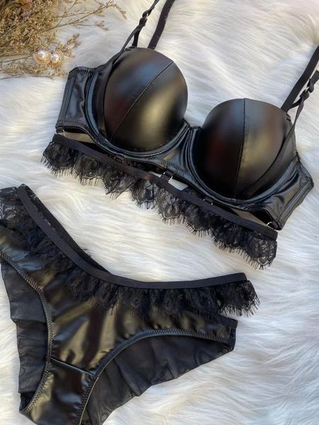 bras sets pu leather bra underpants set inner women's lace lingerie briefs suit with steel ring stereotypes and eyelashes bralette, Red;black
bras sets pu leather bra underpants set inner women's lace lingerie briefs suit with steel ring stereotypes and eyelashes bralette, Red;black