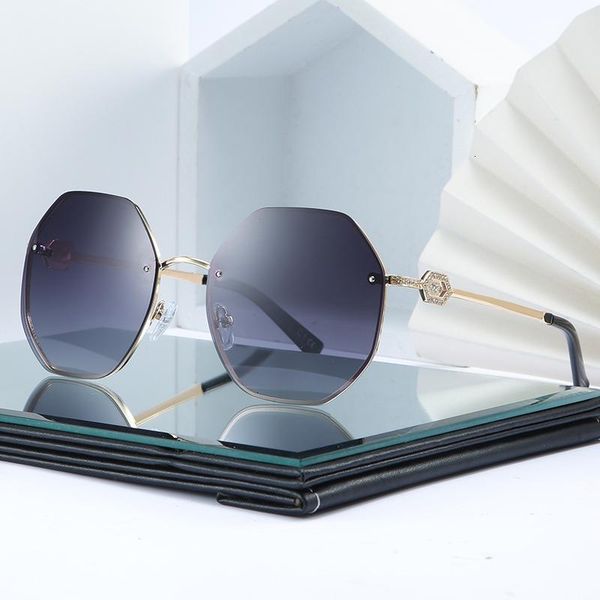 sunglasses rimless round women polarized retro metal frame sun glasses for lady vintage uv400 outdoor eyes de sol, White;black
sunglasses rimless round women polarized retro metal frame sun glasses for lady vintage uv400 outdoor eyes de sol, White;black