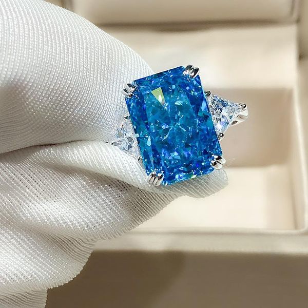 cluster rings s925 sterling silver jewelry high carbon diamond ring radiant cut rectangular 10*14 color treasure female, Golden;silver
cluster rings s925 sterling silver jewelry high carbon diamond ring radiant cut rectangular 10*14 color treasure female, Golden;silver
