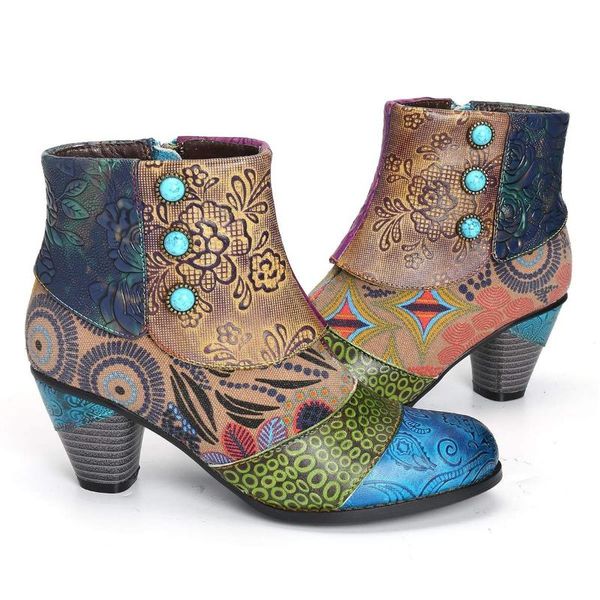 boots heel 2021 autumn and high fashion winter style daily pointed thick women's boots, the same foreign, Black 
boots heel 2021 autumn and high fashion winter style daily pointed thick women's boots, the same foreign, Black