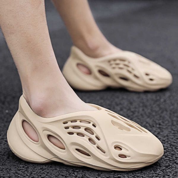 large size summer couple's shoes coconut 700 hole shoes light soft hollow breathable beach sandals ysj, Black
large size summer couple's shoes coconut 700 hole shoes light soft hollow breathable beach sandals ysj, Black