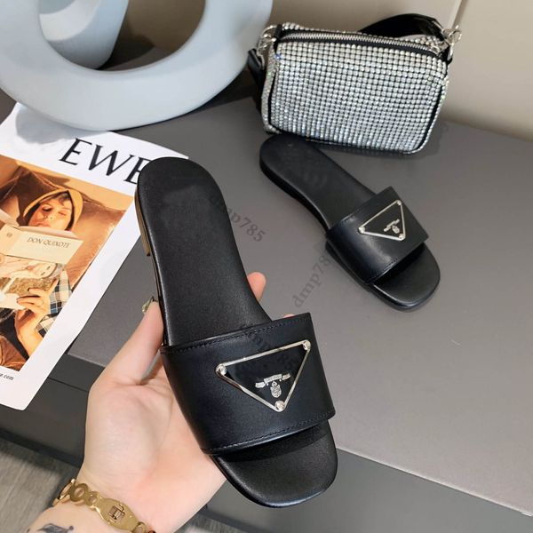 slippers sandals p family's new metal buckle leather slippers in spring and summer of 2021zly, Black
slippers sandals p family's new metal buckle leather slippers in spring and summer of 2021zly, Black