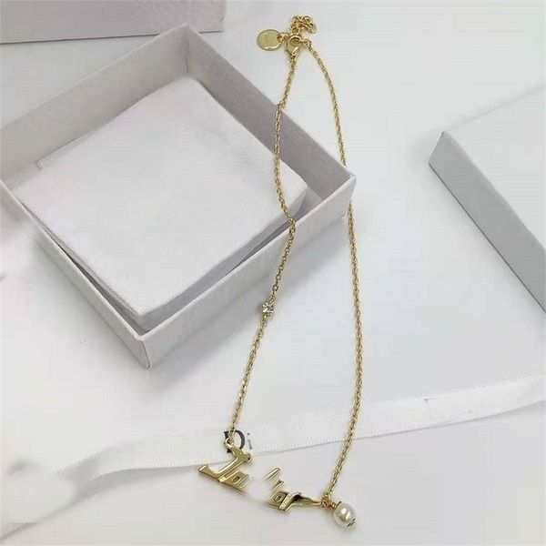 aaa designer jewelry letter pearl necklace bracelet 2021 brass earrings female 925 silver needle 2753
aaa designer jewelry letter pearl necklace bracelet 2021 brass earrings female 925 silver needle 2753