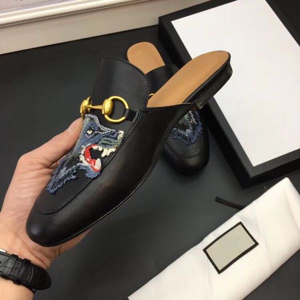 luxurys designers slippers women loafers genuine leather shoes flats with buckle bees snake pattern fur mules, Black
luxurys designers slippers women loafers genuine leather shoes flats with buckle bees snake pattern fur mules, Black