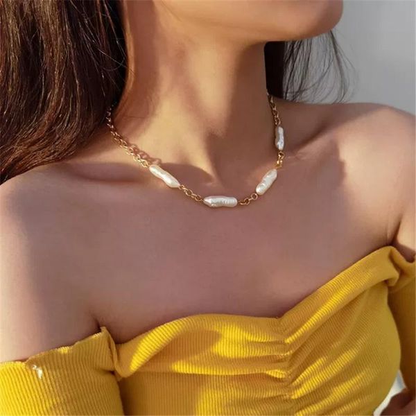 chokers fashion causal long type freshwater pearl metal chain splicing short necklace clavicle female, Golden;silver
chokers fashion causal long type freshwater pearl metal chain splicing short necklace clavicle female, Golden;silver
