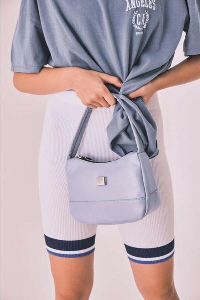 evening bags women's 2021 season fashion spring summer autumn daily magnet pendant zipper satin fabric blue and beige color baguette ba
evening bags women's 2021 season fashion spring summer autumn daily magnet pendant zipper satin fabric blue and beige color baguette ba