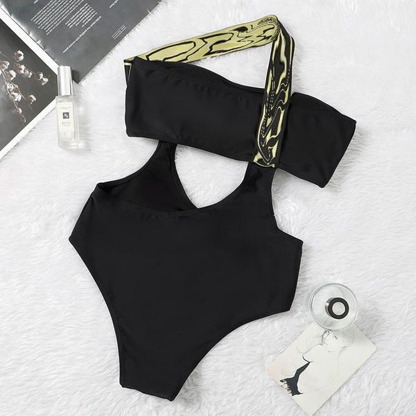2021 bikini swimsuit lulu purse2021 new black with human head elastic band tube one-piece backless thin swimsuit women wholesale swimwea, White;black
2021 bikini swimsuit lulu purse2021 new black with human head elastic band tube one-piece backless thin swimsuit women wholesale swimwea, White;black