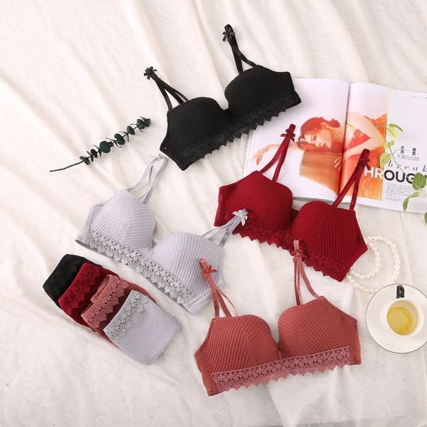 bras sets comfortable and breathable cotton thread fabric underwear, gathering, seamless rimless women's four corner cup bra suit, Red;black
bras sets comfortable and breathable cotton thread fabric underwear, gathering, seamless rimless women's four corner cup bra suit, Red;black