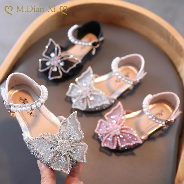 flat shoes 2021 princess kids leather for girls flower casual glitter children high heel butterfly knot sandals, Black;grey
flat shoes 2021 princess kids leather for girls flower casual glitter children high heel butterfly knot sandals, Black;grey