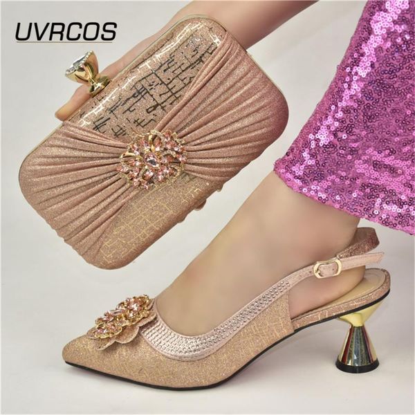italian design nigerian fashion party champagne color women shoes and bag decorated with colorful crystal streamer modeling dress, Black
italian design nigerian fashion party champagne color women shoes and bag decorated with colorful crystal streamer modeling dress, Black