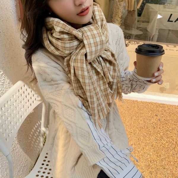 2021 women's autumn winter warm shawl with japane and korean sweet small lattice gift scarf bib, Blue;gray
2021 women's autumn winter warm shawl with japane and korean sweet small lattice gift scarf bib, Blue;gray