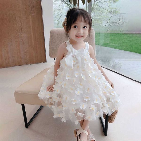 princess dress, white small mesh butterfly dress, summer fashion, new style in 2021, Red;yellow
princess dress, white small mesh butterfly dress, summer fashion, new style in 2021, Red;yellow