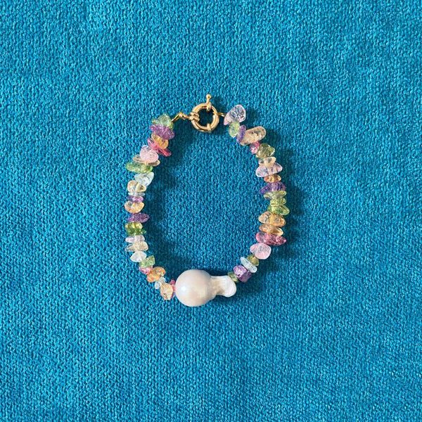 charm bracelets summer street pography color stone baroque bracelet female personality ins beach travel accessories 2021 products, Golden;silver
charm bracelets summer street pography color stone baroque bracelet female personality ins beach travel accessories 2021 products, Golden;silver