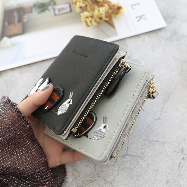 2021 new clasp female embroidery wallet small animal cute two fold pu wallet change student tide purse, Red;black
2021 new clasp female embroidery wallet small animal cute two fold pu wallet change student tide purse, Red;black