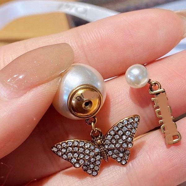 earrings cuff stud 2021 dijia little bee female pearl butterfly d letter net red, Golden
earrings cuff stud 2021 dijia little bee female pearl butterfly d letter net red, Golden