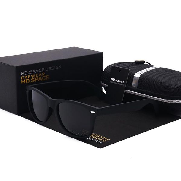 hd.space brand fashion men polarized lens sunglasses classic designer sun glasses retro rivet shades uv400 2021, White;black
hd.space brand fashion men polarized lens sunglasses classic designer sun glasses retro rivet shades uv400 2021, White;black