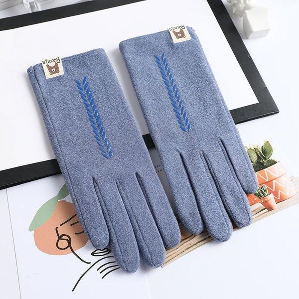 five fingers gloves women winter warm touch screen thin section single layer plus velvet inside female soft pink, Blue;gray
five fingers gloves women winter warm touch screen thin section single layer plus velvet inside female soft pink, Blue;gray
