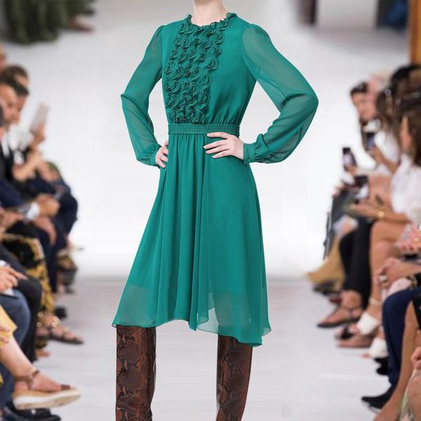 casual dresses runway designers vintage green woman dress 2021 spring autumn elegant o-neck pleated midi chiffon for women, Black;gray
casual dresses runway designers vintage green woman dress 2021 spring autumn elegant o-neck pleated midi chiffon for women, Black;gray