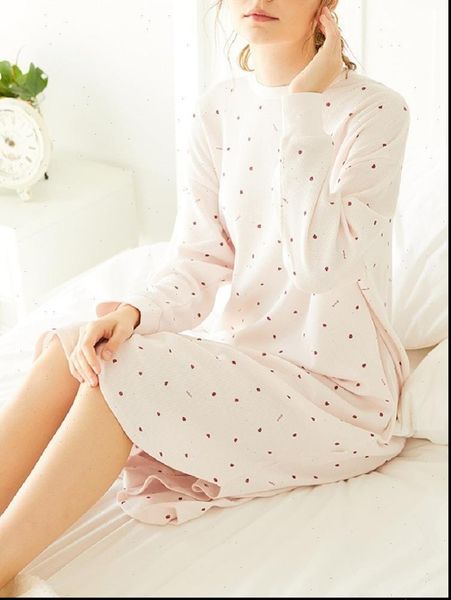 the autumn and winter cotton women sleepwear long sleeved nightdress,comfortable nightdress, fashionable printed soft home wear, Black;red
the autumn and winter cotton women sleepwear long sleeved nightdress,comfortable nightdress, fashionable printed soft home wear, Black;red
