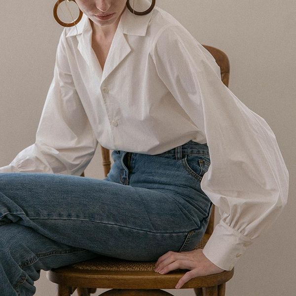 women's blouses & shirts lantern sleeve elegant shirt white button vintage blouse turn down collar office clothes chic ladies fema
women's blouses & shirts lantern sleeve elegant shirt white button vintage blouse turn down collar office clothes chic ladies fema