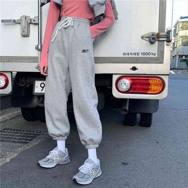 women sport drawstring jogging pants winter warm loose sportwear trousers female fashion casual streetwear trousers, Black;white
women sport drawstring jogging pants winter warm loose sportwear trousers female fashion casual streetwear trousers, Black;white